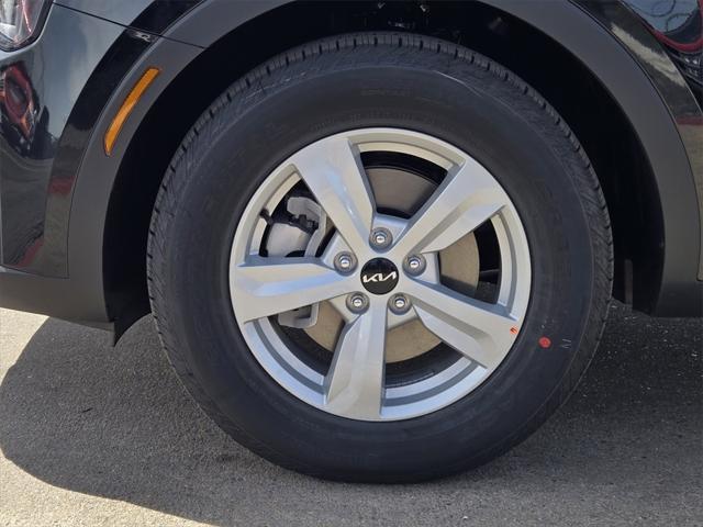 new 2025 Kia Sorento car, priced at $33,945