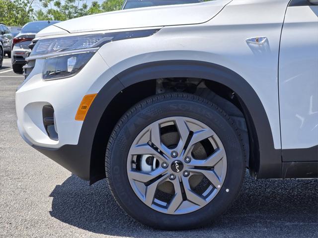 new 2024 Kia Seltos car, priced at $23,581