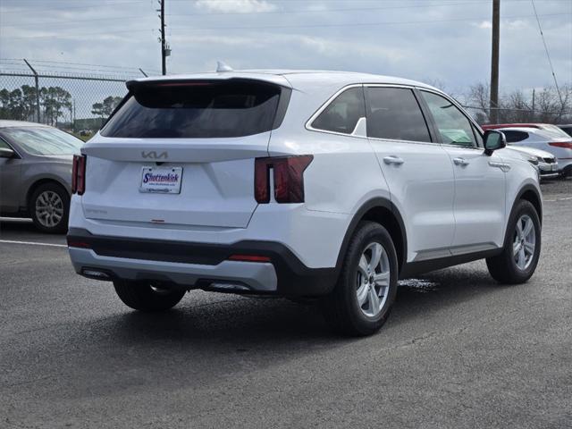 new 2025 Kia Sorento car, priced at $33,860