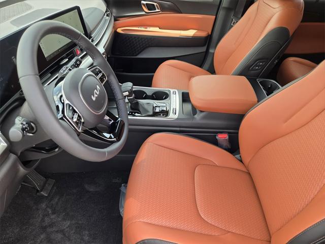 new 2026 Kia Carnival car, priced at $53,285