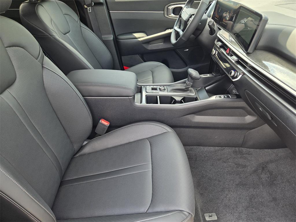 new 2026 Kia Sorento car, priced at $40,027