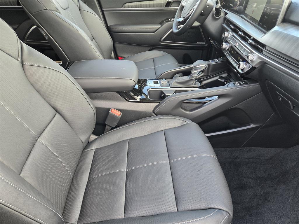 new 2025 Kia Telluride car, priced at $43,182