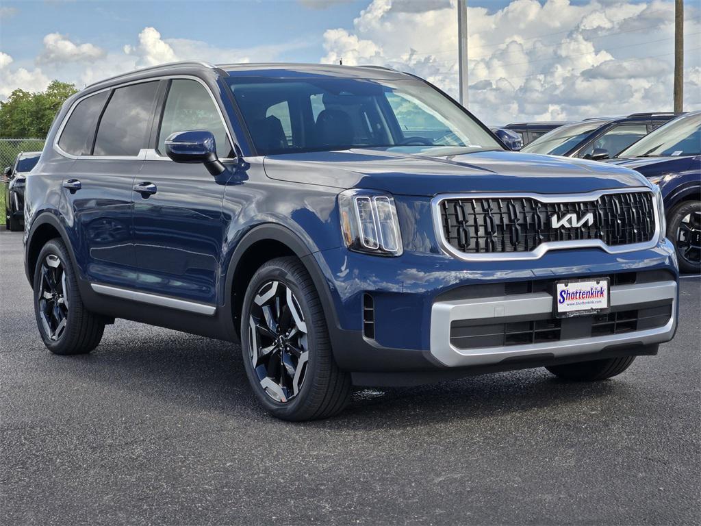 new 2025 Kia Telluride car, priced at $43,182