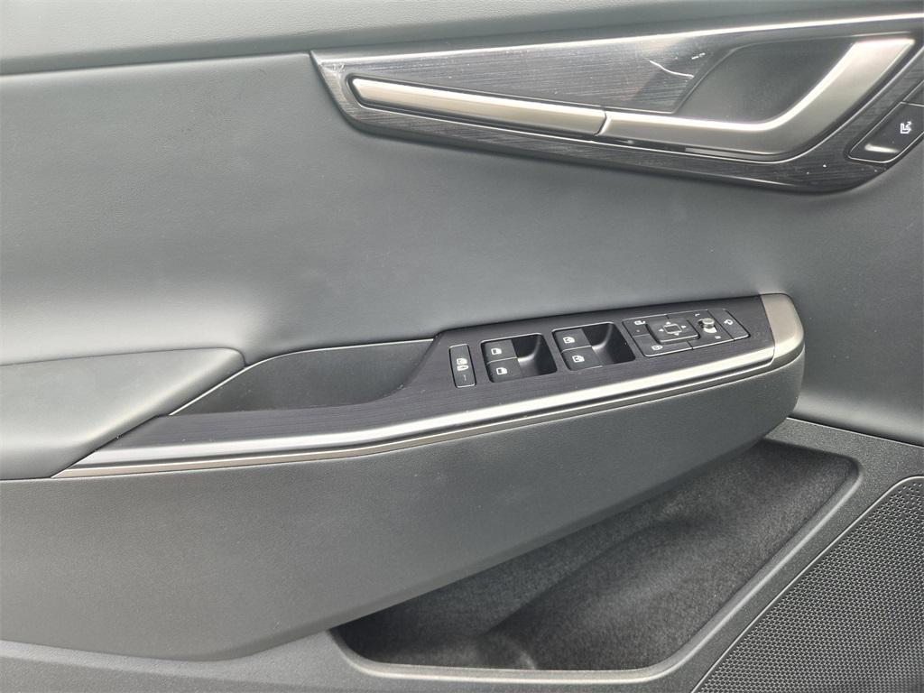 new 2025 Kia EV6 car, priced at $36,874