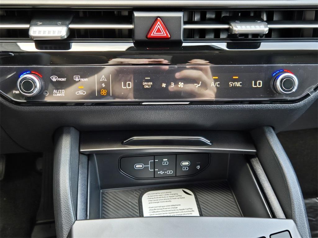 new 2026 Kia Sportage Hybrid car, priced at $34,299