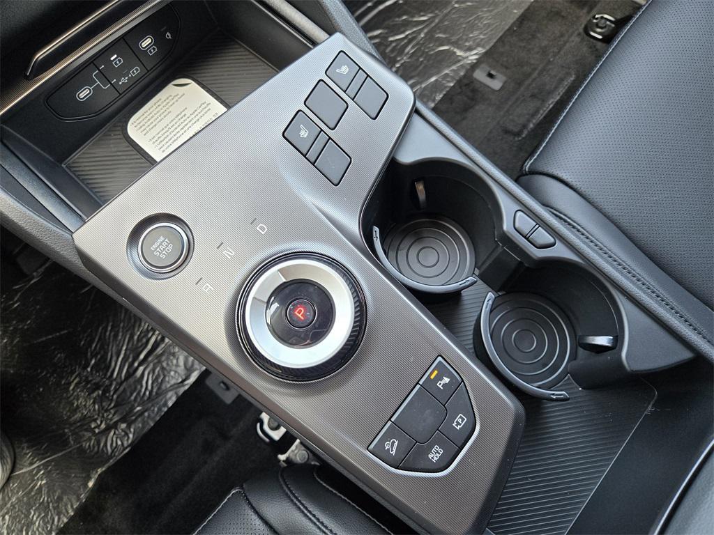 new 2026 Kia Sportage Hybrid car, priced at $34,299