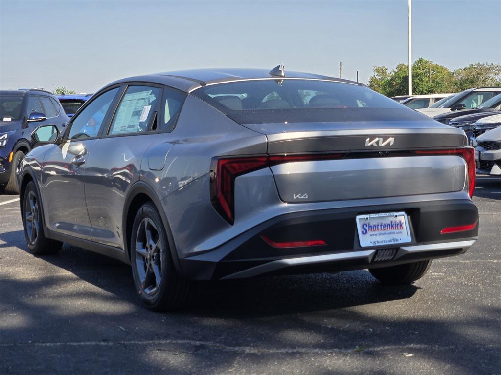 new 2025 Kia K4 car, priced at $21,976