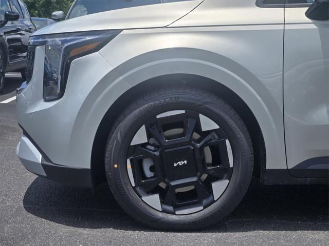 new 2025 Kia Carnival car, priced at $42,200