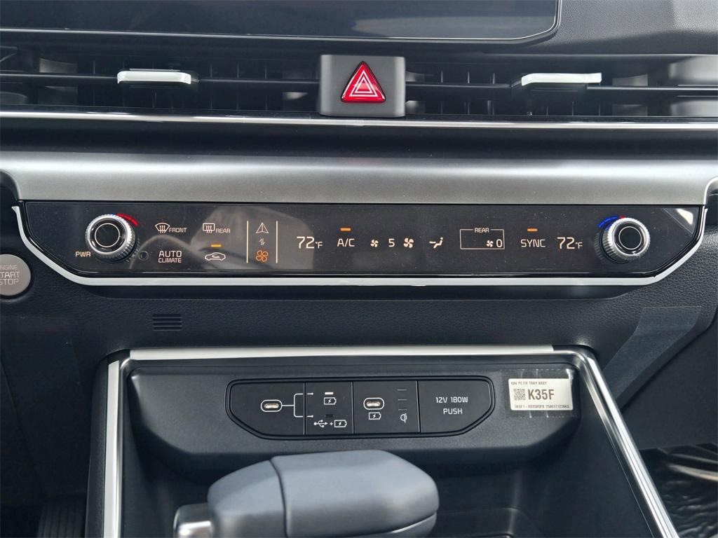 new 2026 Kia Carnival car, priced at $45,569