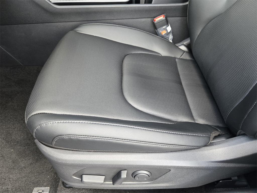 new 2026 Kia Sportage car, priced at $31,467