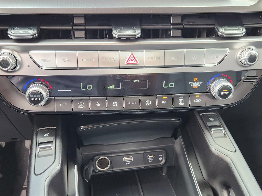 new 2025 Kia Telluride car, priced at $38,140