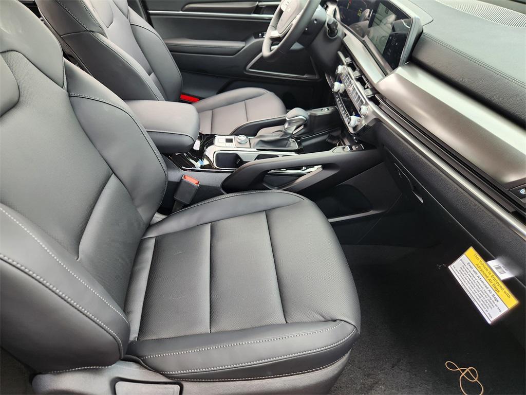 new 2025 Kia Telluride car, priced at $38,140