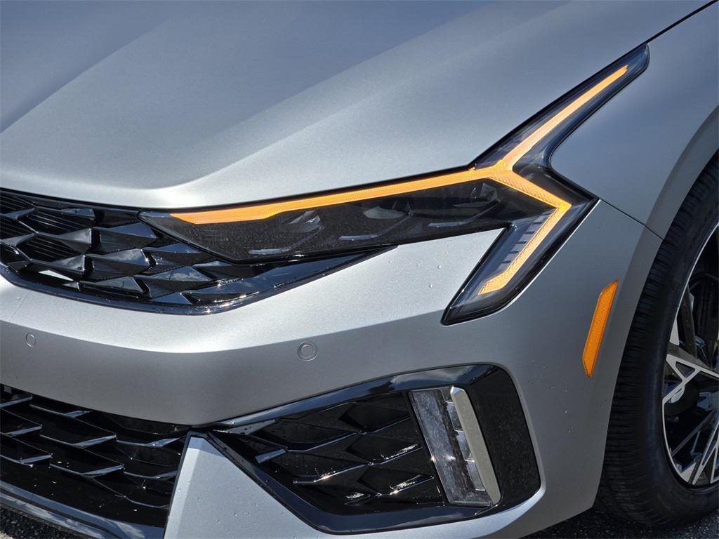 new 2026 Kia K5 car, priced at $27,869