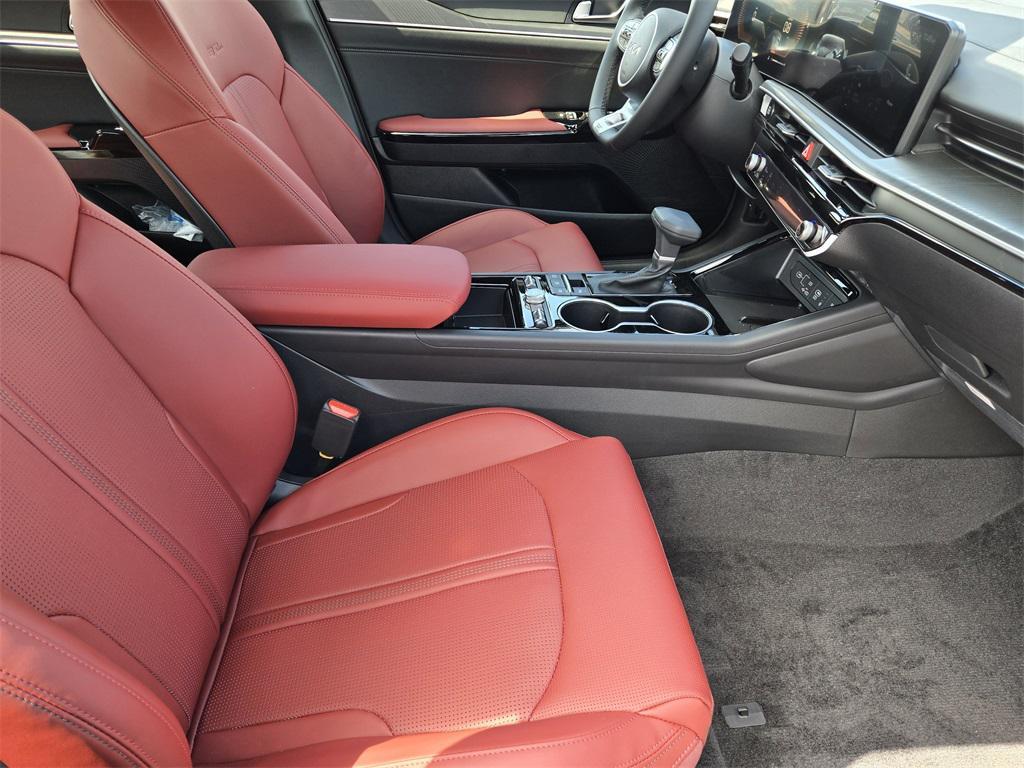 new 2026 Kia K5 car, priced at $27,869