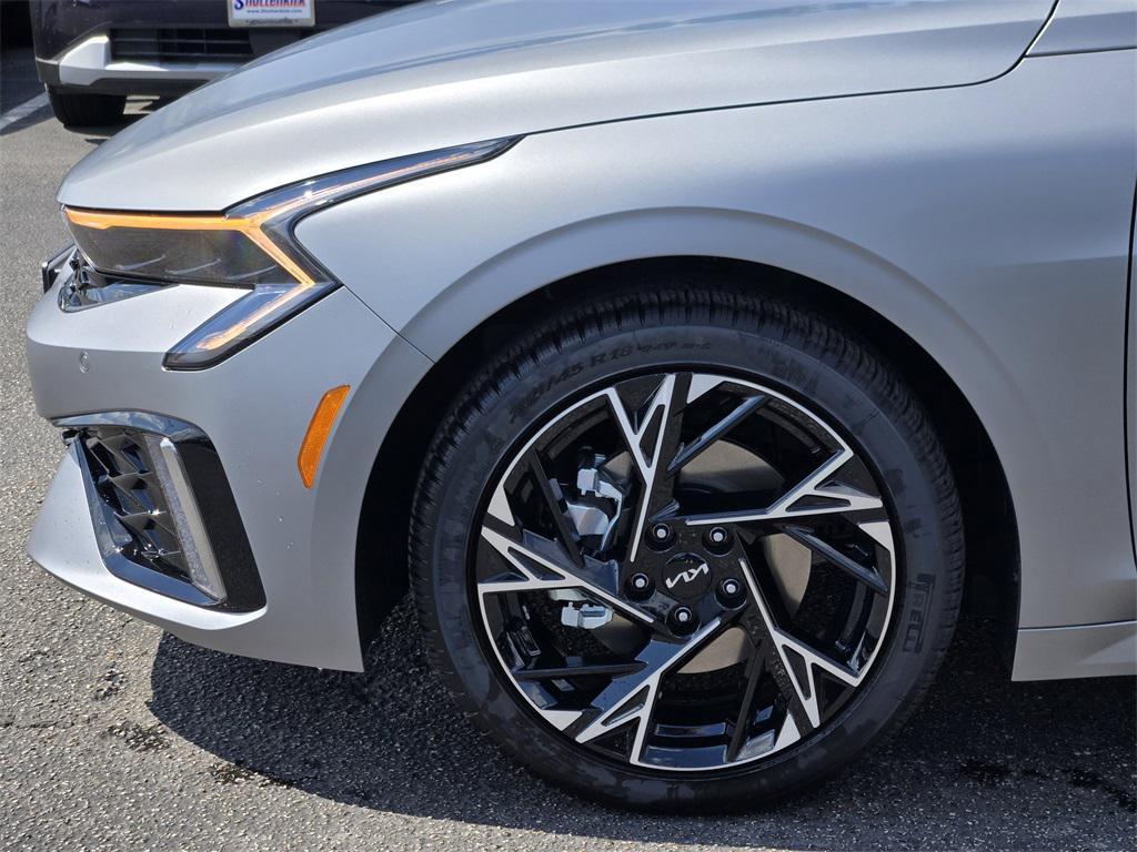 new 2026 Kia K5 car, priced at $27,869
