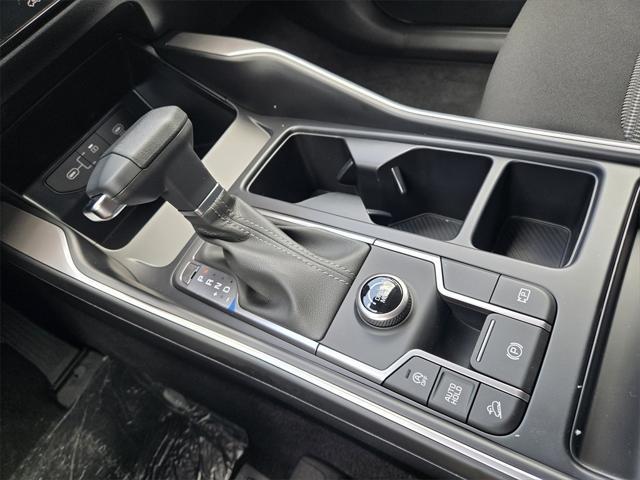 new 2025 Kia Sorento car, priced at $30,544
