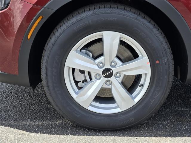 new 2025 Kia Sorento car, priced at $30,544