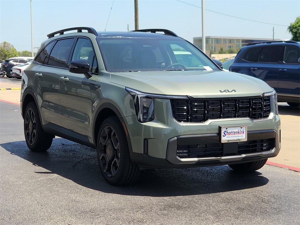 new 2025 Kia Sorento car, priced at $38,685