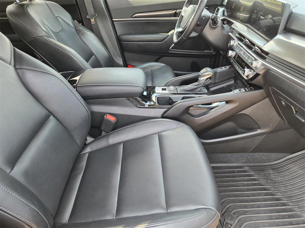 used 2024 Kia Telluride car, priced at $34,880