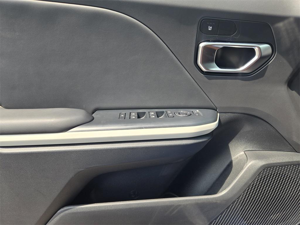 new 2025 Kia K4 car, priced at $23,547