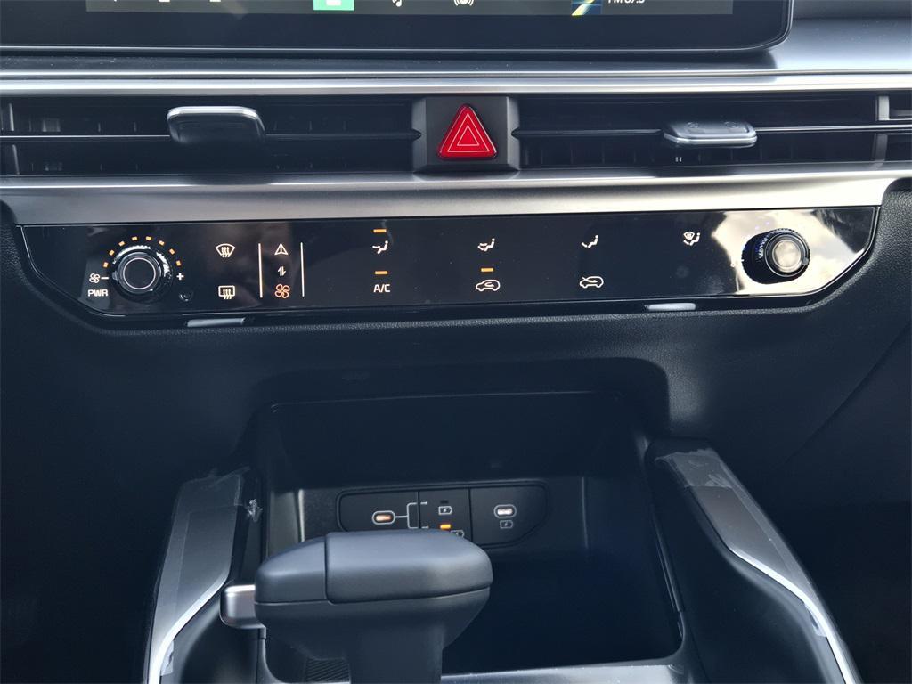 new 2026 Kia Sorento car, priced at $30,962