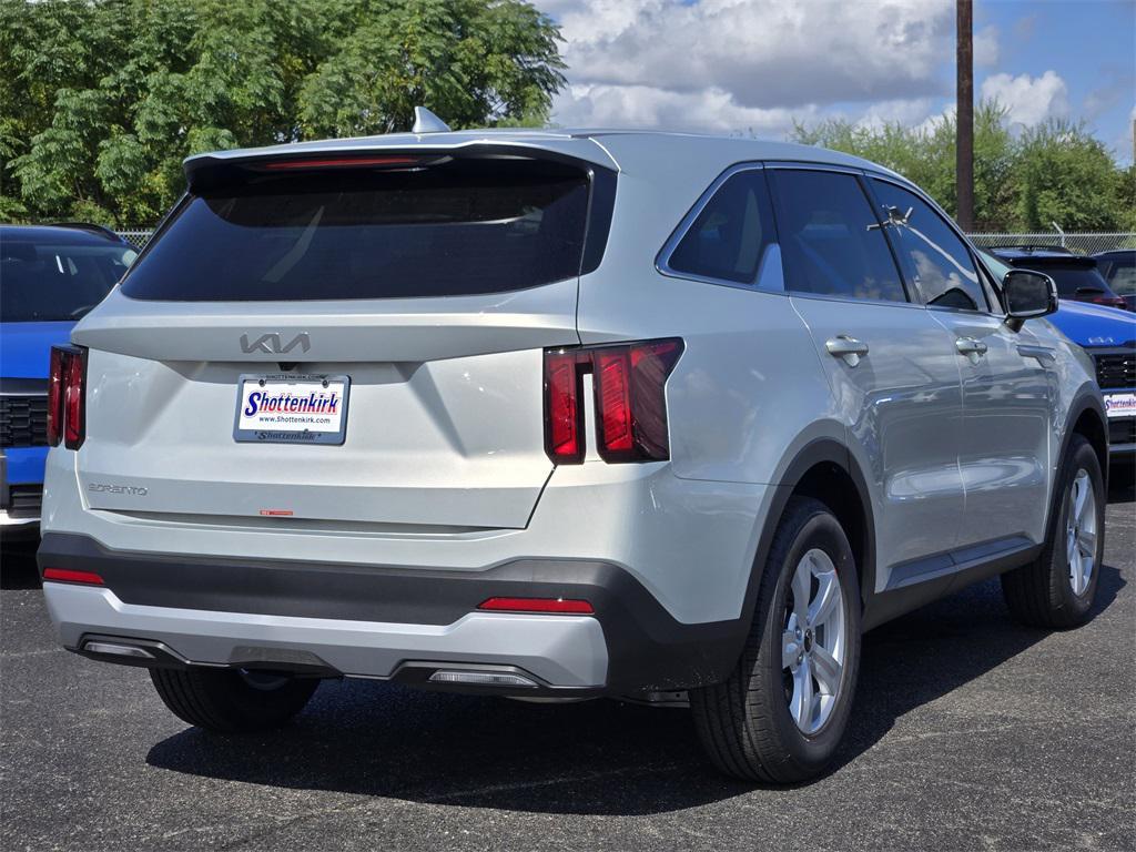 new 2026 Kia Sorento car, priced at $30,962