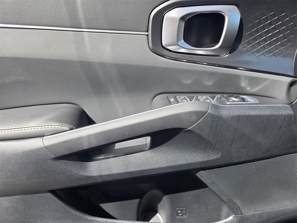 new 2026 Kia Sorento car, priced at $30,962