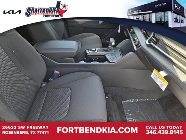 new 2025 Kia Sportage car, priced at $29,355