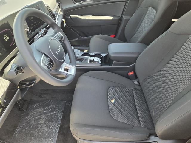 new 2025 Kia Sportage car, priced at $29,355