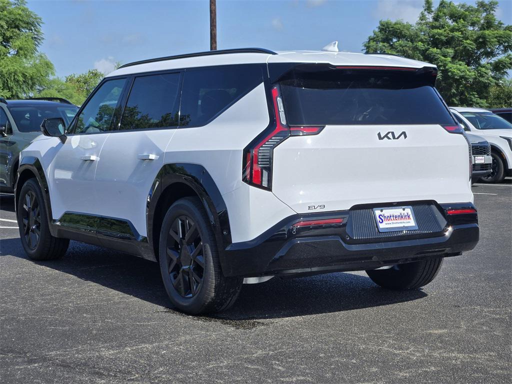 new 2026 Kia EV9 car, priced at $67,763