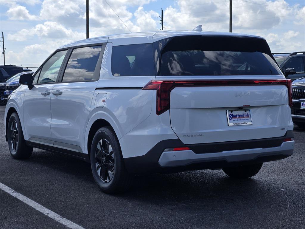 new 2026 Kia Carnival Hybrid car, priced at $42,185