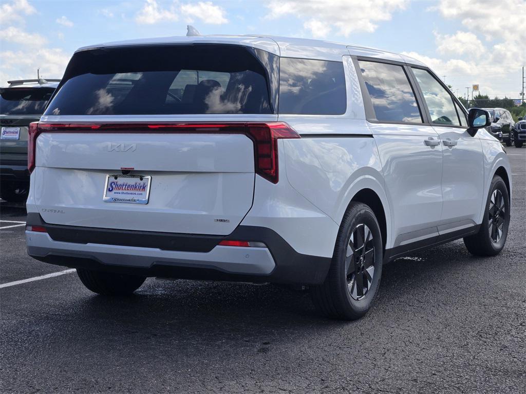 new 2026 Kia Carnival Hybrid car, priced at $42,185
