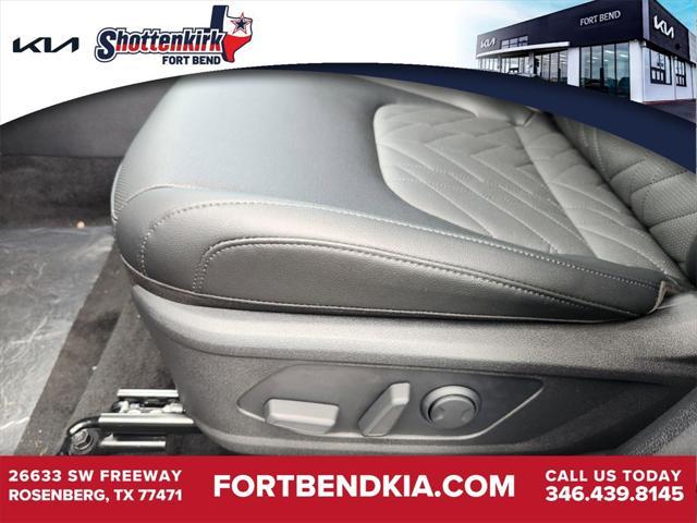 new 2025 Kia Sportage car, priced at $36,045