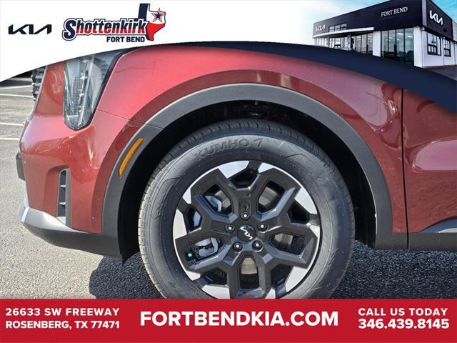 new 2025 Kia Sorento car, priced at $37,235
