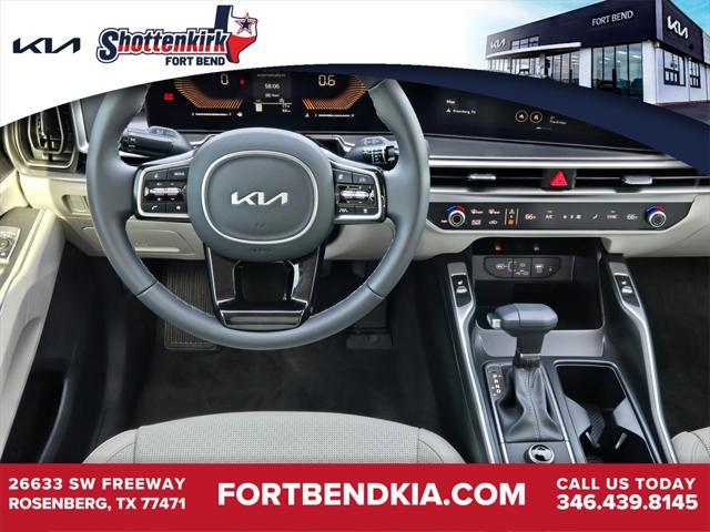 new 2025 Kia Sorento car, priced at $37,235
