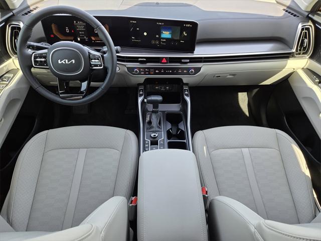 new 2025 Kia Sorento car, priced at $37,235