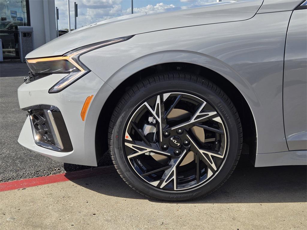 new 2026 Kia K5 car, priced at $27,275