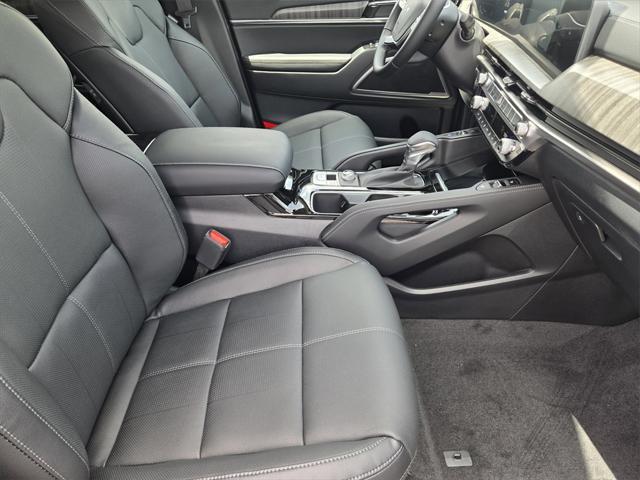 new 2025 Kia Telluride car, priced at $43,110