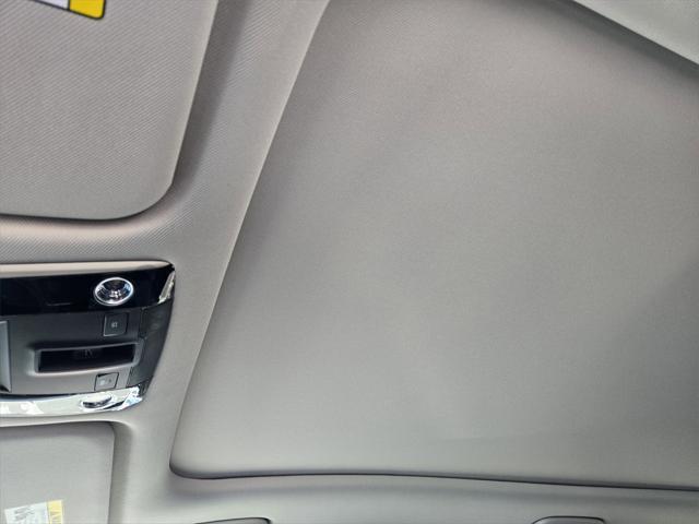 new 2025 Kia Sorento car, priced at $41,300