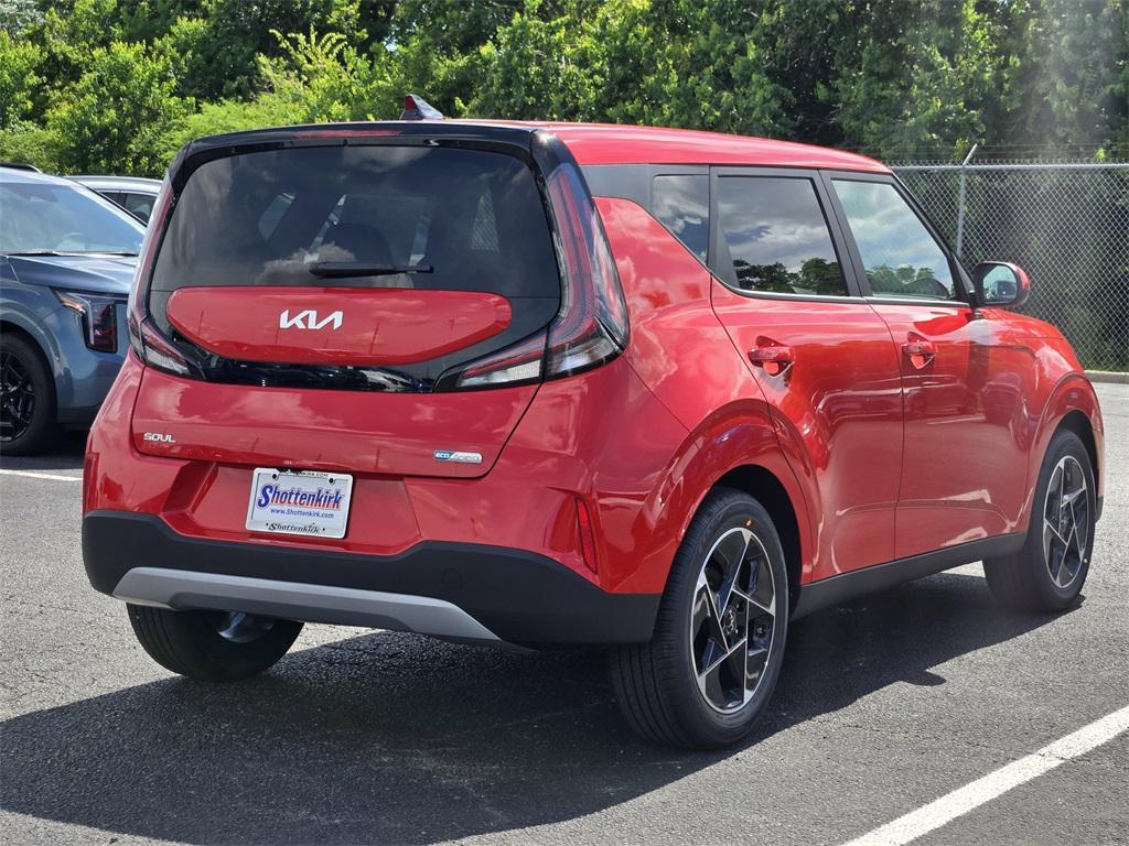 new 2025 Kia Soul car, priced at $22,294