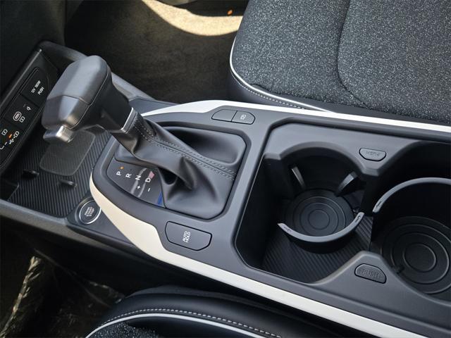 new 2025 Kia K4 car
