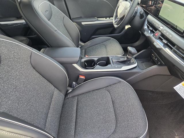 new 2025 Kia K4 car