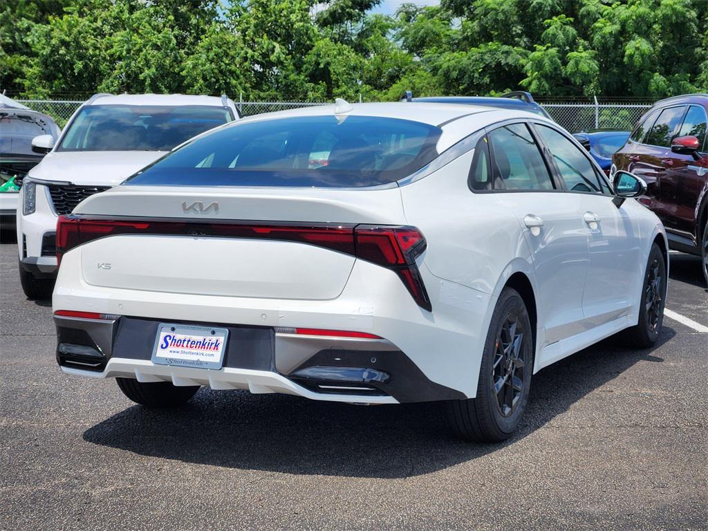 new 2026 Kia K5 car, priced at $26,107
