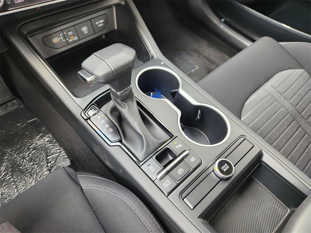 new 2026 Kia K5 car, priced at $26,107