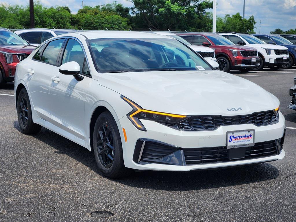 new 2026 Kia K5 car, priced at $26,107