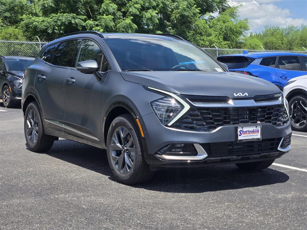 new 2025 Kia Sportage Hybrid car, priced at $35,036