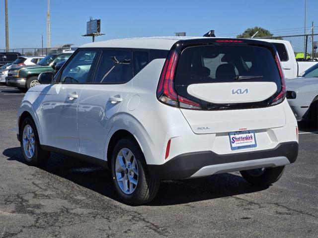 new 2025 Kia Soul car, priced at $22,685