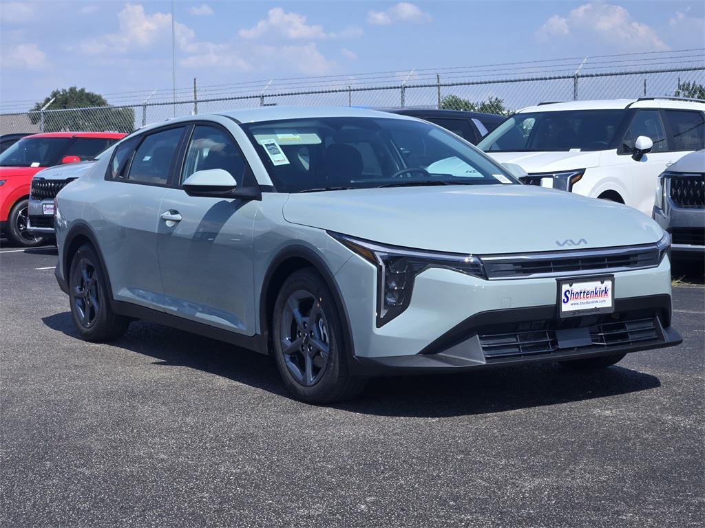 new 2025 Kia K4 car, priced at $21,957