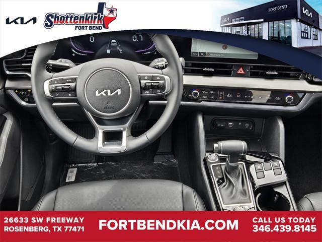 new 2025 Kia Sportage car, priced at $33,080