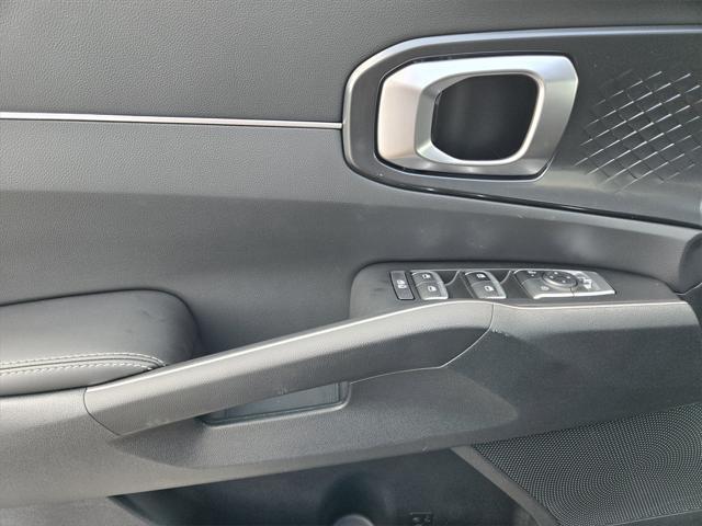 new 2025 Kia Sorento car, priced at $40,765